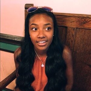 Meet your Posher, Taylor